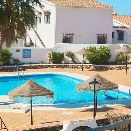 Casa Sofia Capistrano Village - Terrace & Pool Views * 네르하